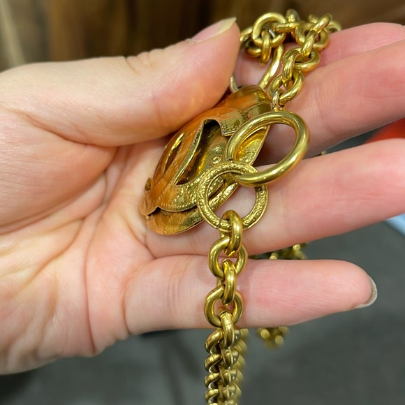 Chanel Coco Mark Matelasse Gold Plated Necklace - Picture 6 of 9